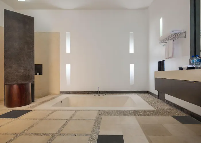 The Private Villa *