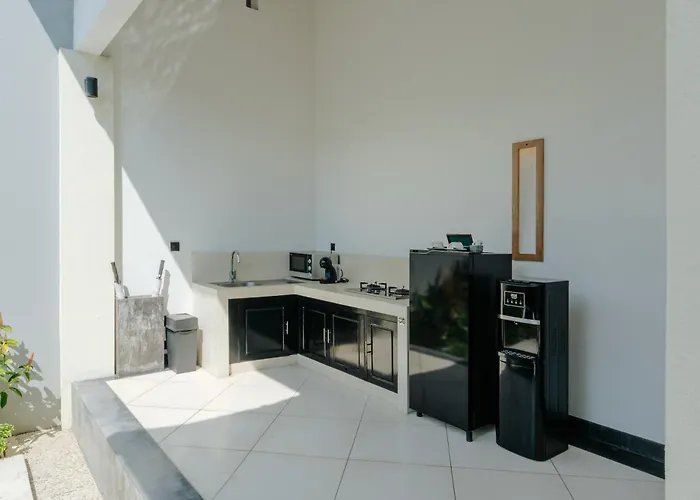 The Private Villa *